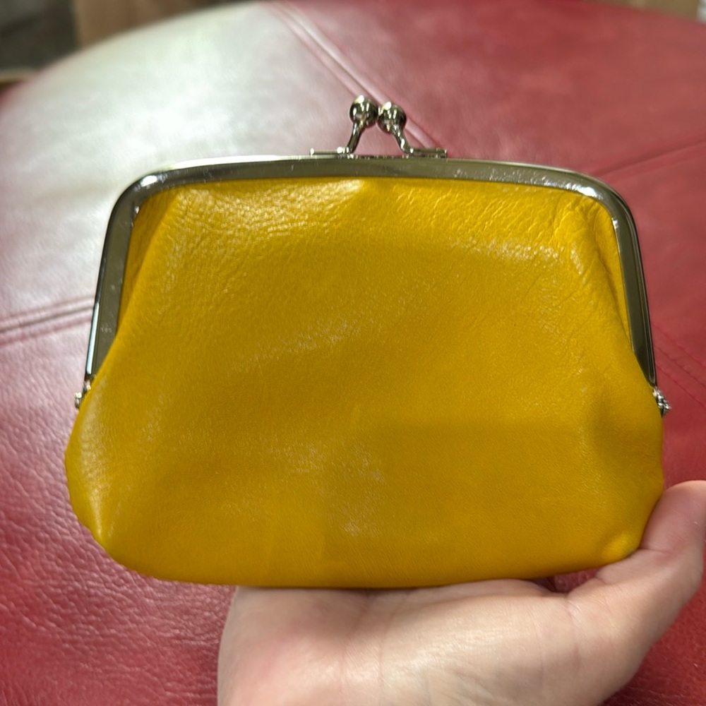Mustard Yellow Leather Retro Snap Clutch Coin Purse Like New